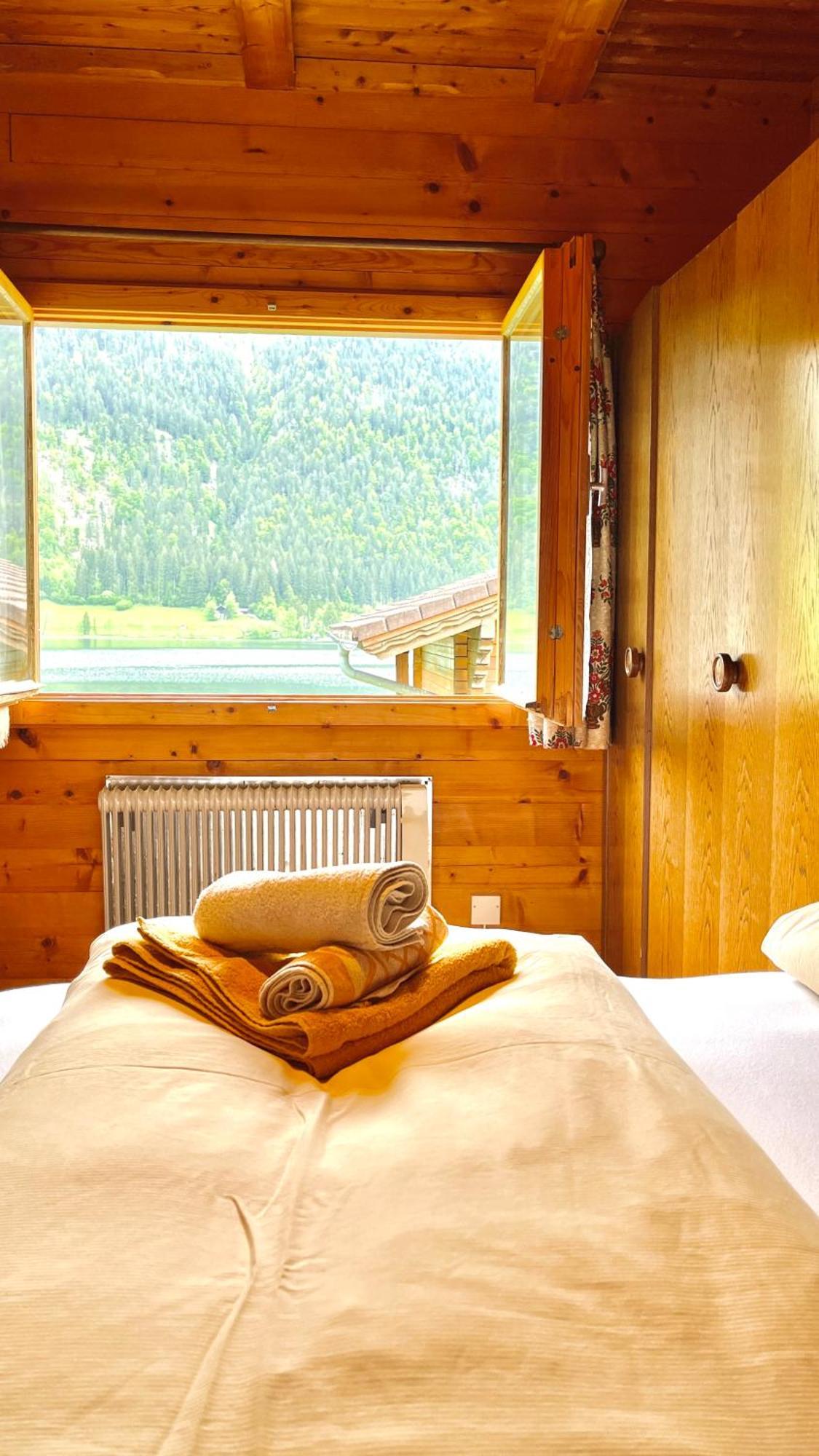 Chalets Zoehrer - Wohnen Am Wasser Weissensee Rum bild
