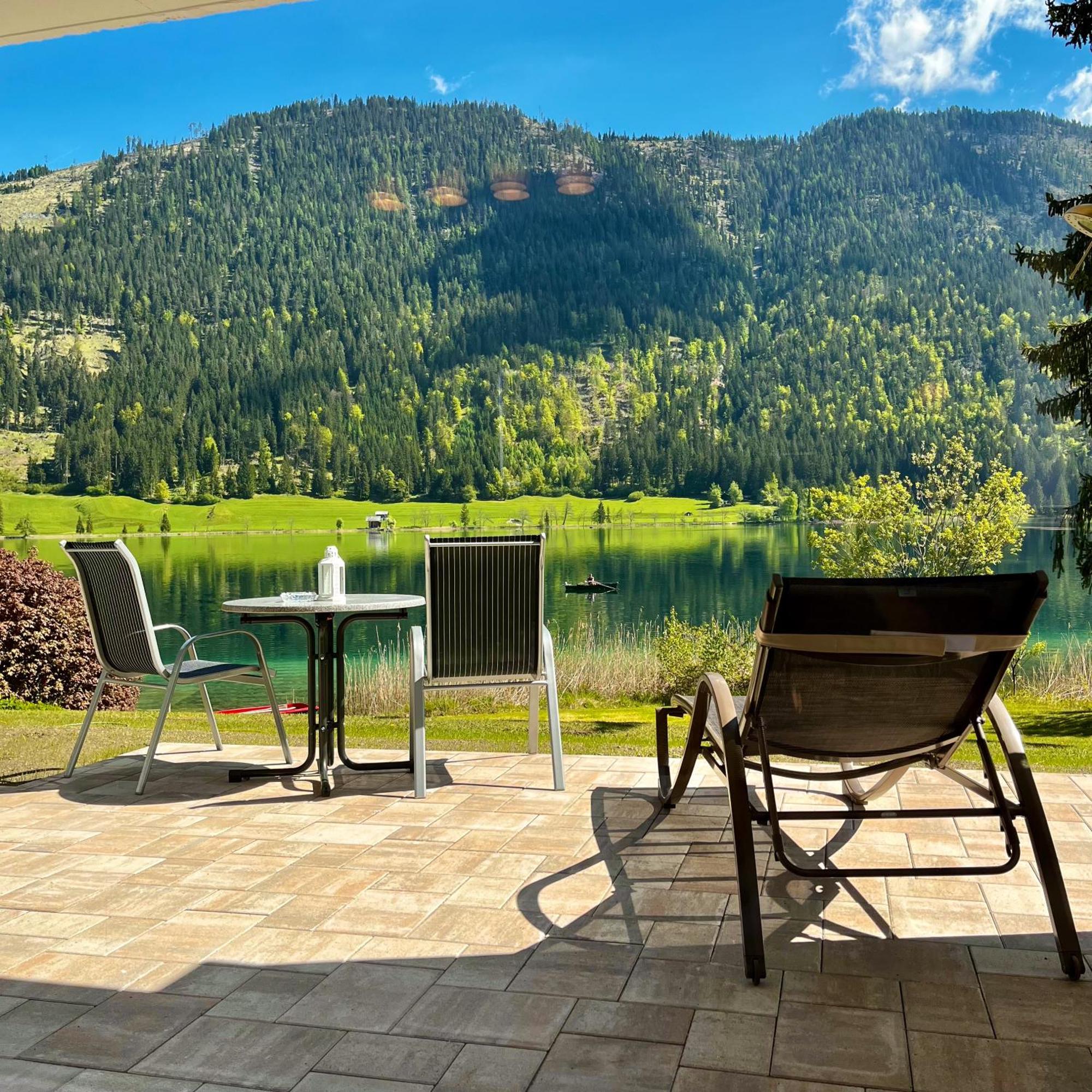 Chalets Zoehrer - Wohnen Am Wasser Weissensee Exteriör bild