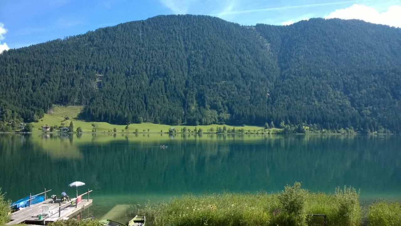 Chalets Zoehrer - Wohnen Am Wasser Weissensee Exteriör bild